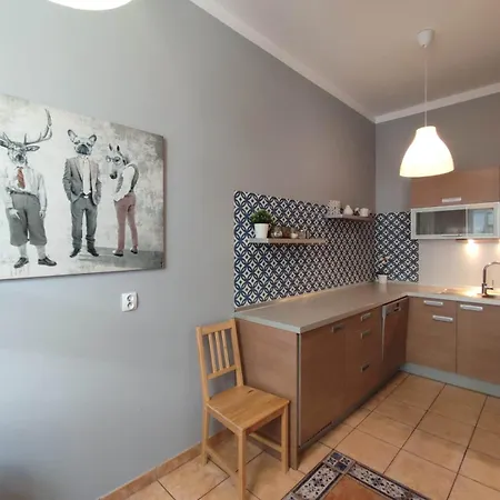 Kghn Tkacka Apartamento *