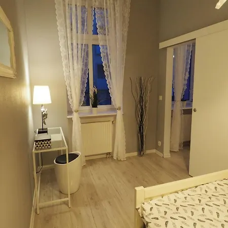 Kghn Tkacka 公寓 *