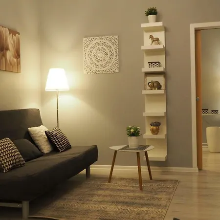 公寓 Kghn Tkacka 什切青